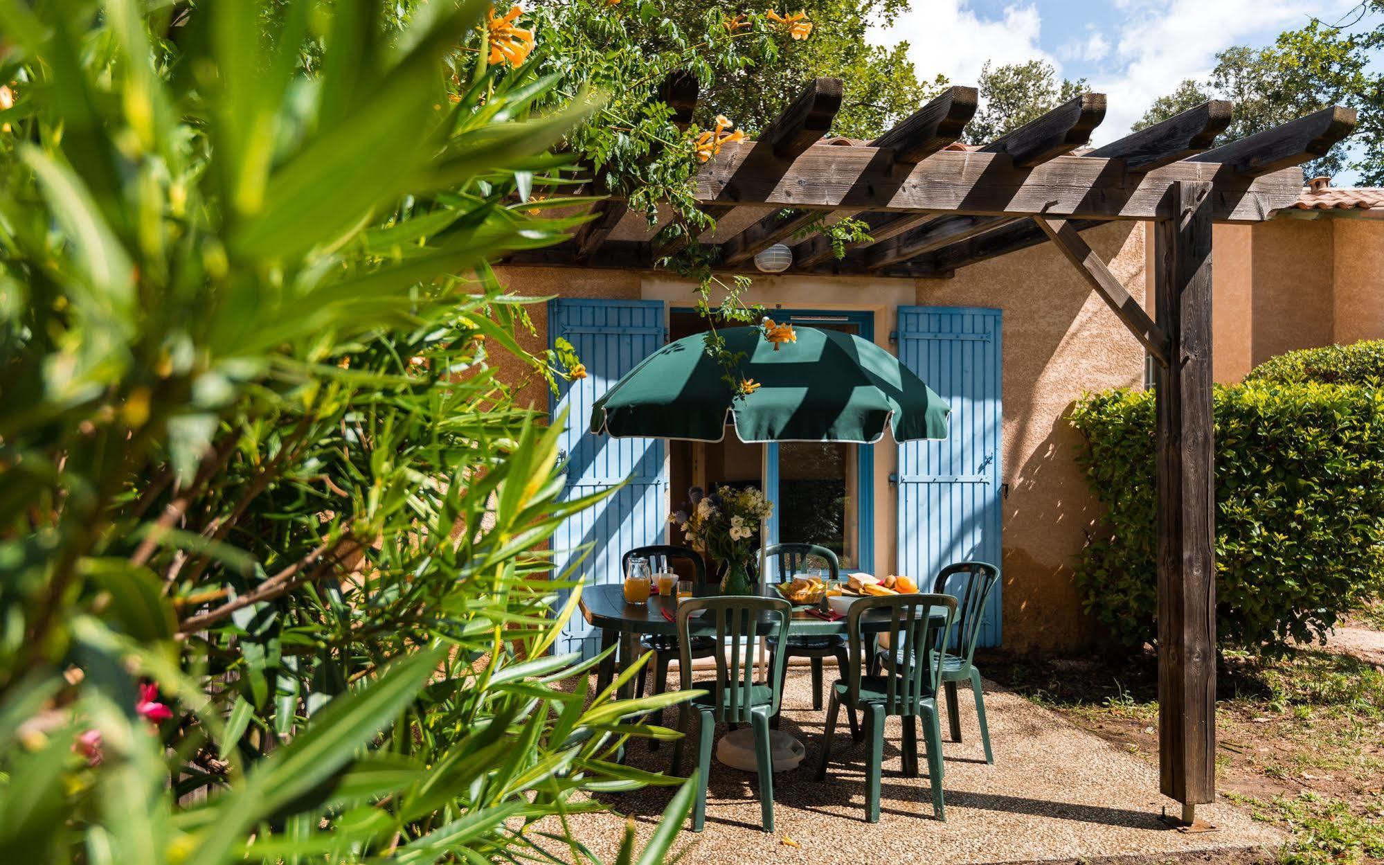 Lagrange Vacances Les Mazets De Gaujac Gaujac  Εξωτερικό φωτογραφία