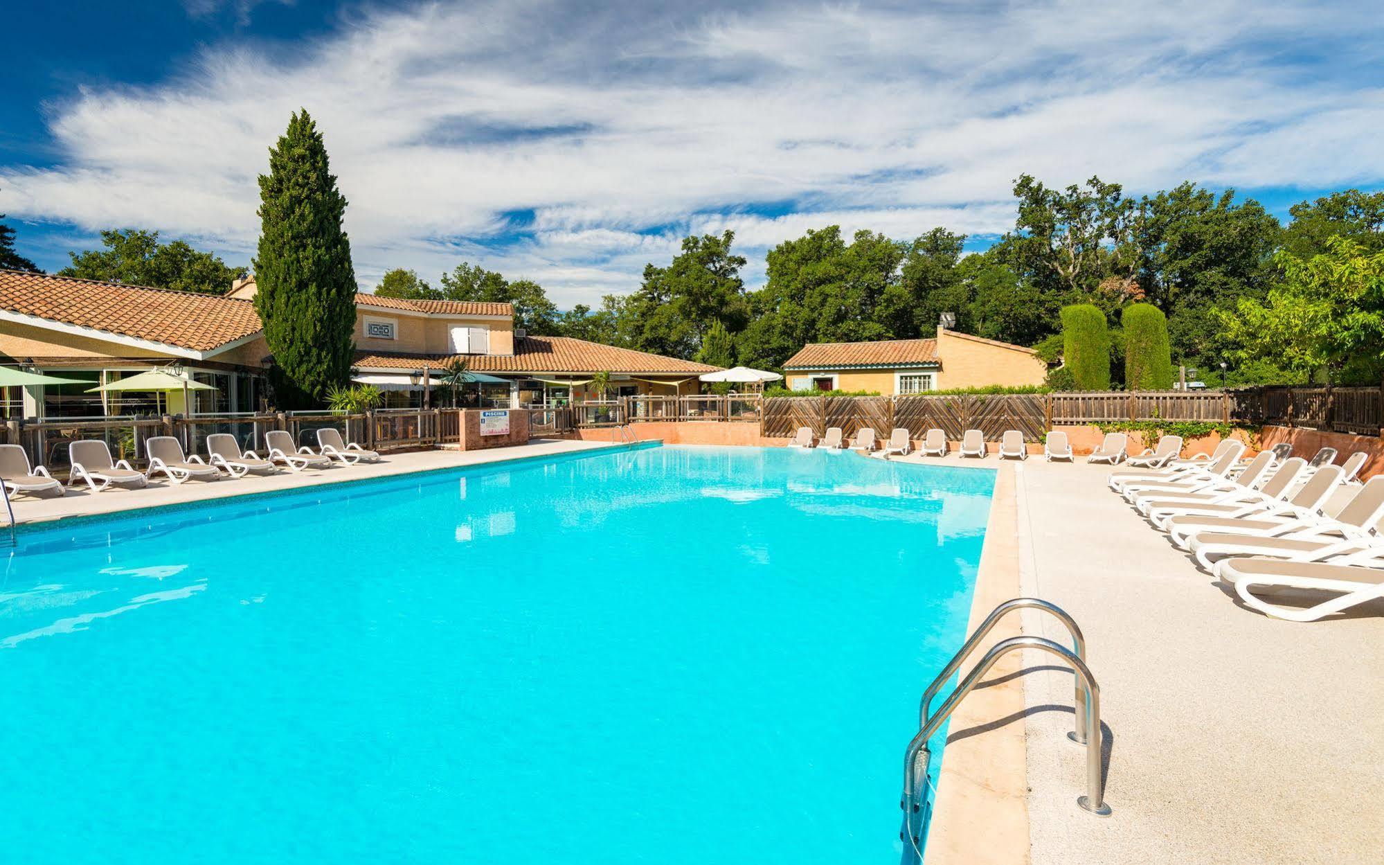 Lagrange Vacances Les Mazets De Gaujac Gaujac  Εξωτερικό φωτογραφία
